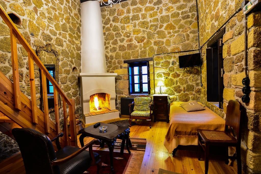 Varnevo Guesthouse Ano Trikala Bagian luar foto